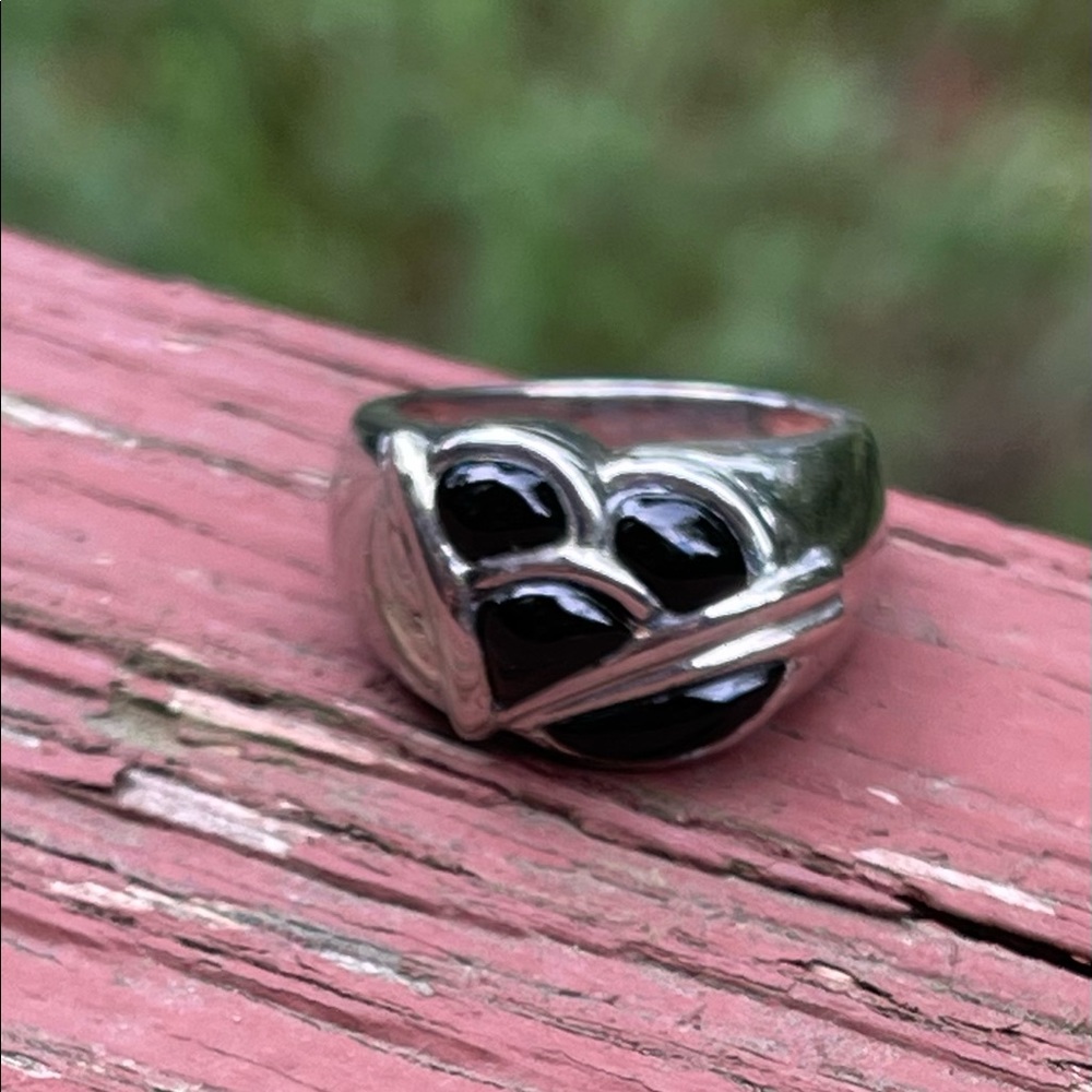 Chunky Vintage Solid Sterling Silver (.925) and Onyx Ring (Size 8.25)